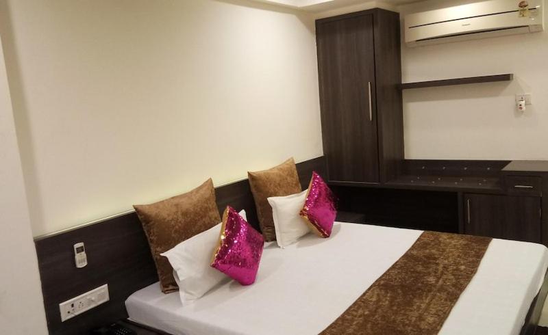 Hotel Banjara Bhopal Esterno foto