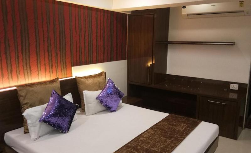 Hotel Banjara Bhopal Esterno foto
